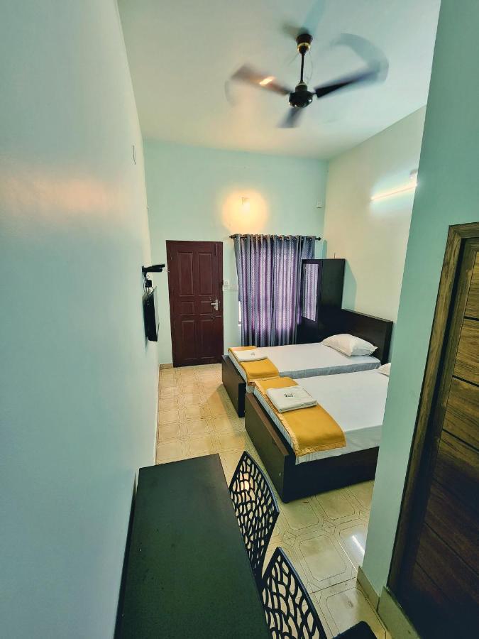 Apsara Residency Hotel Perintalmanna Exterior photo
